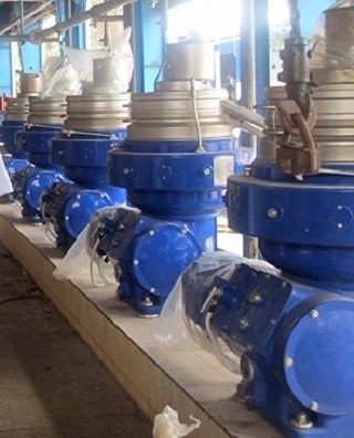 Cung cấp Máy ly tâm Mủ cao su Latex cho khách hàng Sắc Cầu Vồng.